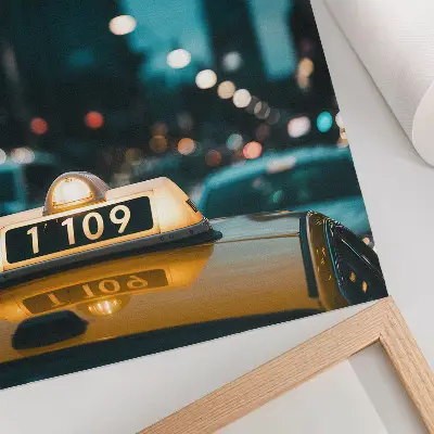 Poster Nachtstadt mit Taxi und dynamischen, verschwommenen Lichtern
