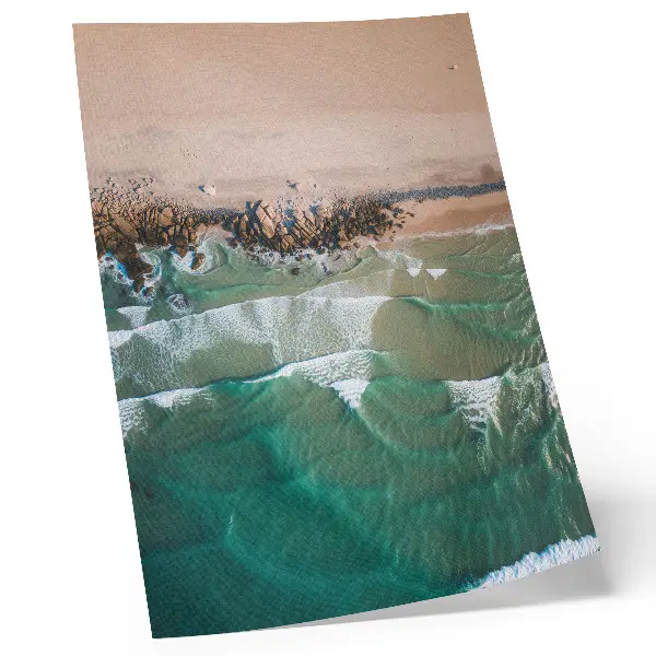 Wandposter mit Strandwellen, Sand und Aussicht