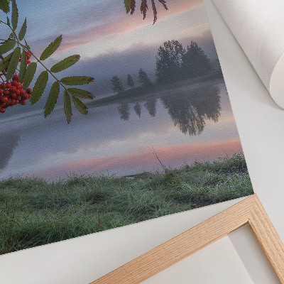 Poster See am Morgen, Eberesche, zarter Nebel, Natur