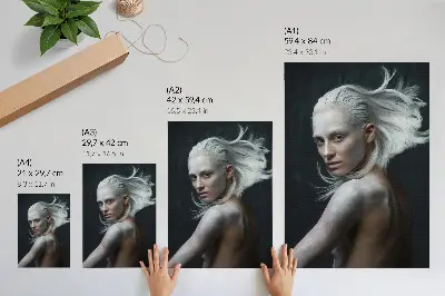 Poster dunkler Hintergrund mit Fokus auf zartem weißem Haar