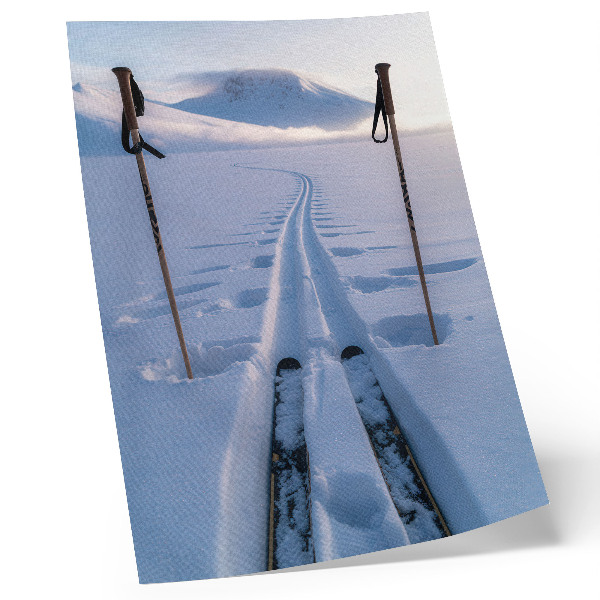 Poster Weißer Schneehimmel, Silhouette der Berge