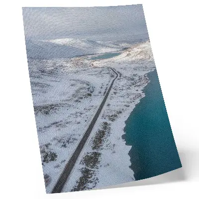 Kunstdruck auf Leinwand verschneite Landschaft mit minimalistischem blauem Wasser