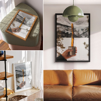 Wandposter Becher Hand Bernstein Substanz Berge Schnee