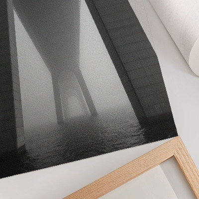 Kunstdruck leinwand Brückenbau im dichten Nebel nahe dem Wasser