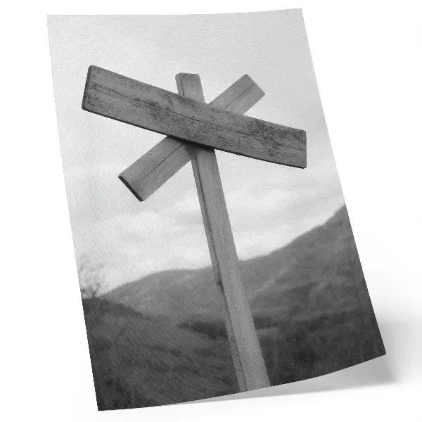 Poster mit Holzschild und Berglandschaft in Schwarzweiß