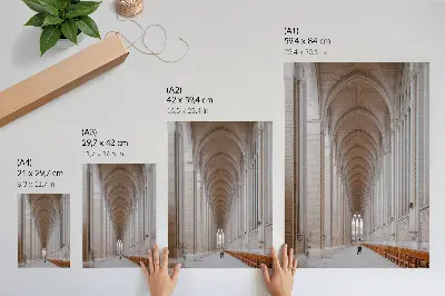 Kunstdruck auf Leinwand mit Motiv Hohe Bögen, Eleganz, Symmetrie und Ruheraum