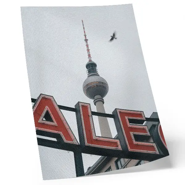 Leinwand Kunstdruck Fernsehturm in Rot und Neongrau