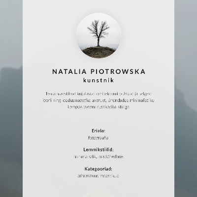 Kunstdruck leinwand Gelbes Haus, Nebel, Berge, friedliche Atmosphäre