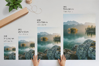 Kunstdruck leinwand Berge, See, Insel, nebliger Morgen