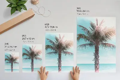 Wandposter palme über dem azurblauen meer unter einem samtigen tropischen himmel