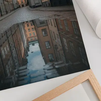Kunstdruck auf Leinwand historische Mietshäuser im modernen Stil mit Pool