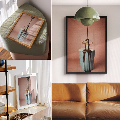 Kunstdruck leinwand Person in einer Tasse Schokolade vor rosa Hintergrund