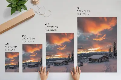 Poster Winterunterkunft bei orangefarbenem Himmel in der Natur