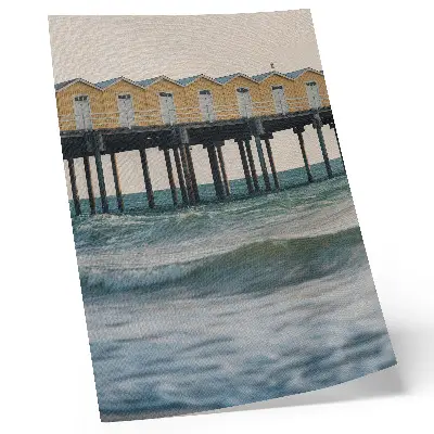 Leinwand-Kunstdruck Gelbe Häuser am Meer für Modernität und Frieden