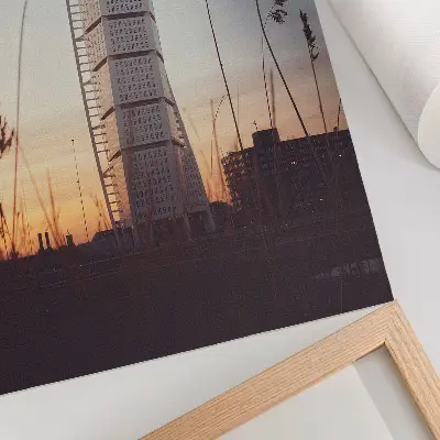 Kunstdruck auf Leinwand Wolkenkratzer im Sonnenuntergang als moderne Architektur