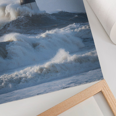Poster Wellen, die gegen den Leuchtturm schlagen, starker Kontrast, die Kraft der Natur