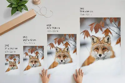 Wandposter Fuchs in einer Winterlandschaft mit natürlicher Schönheit und Kontrast