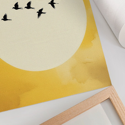Wandposter Vögel vor einem Kreis in einem gelben Feld