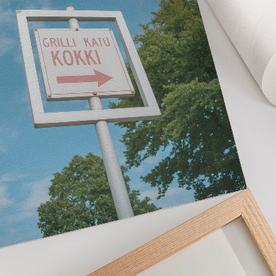 Wandposter Eine weiße Tafel vor blauem Himmel