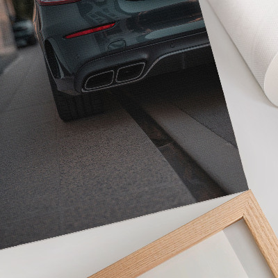 Wandposter Ein stilvolles Auto im urbanen Raum
