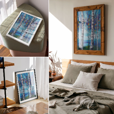 Wandposter Farbenfrohe Birken vor blauem Hintergrund und warmen Akzenten