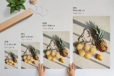 Kunstdruck auf Leinwand natürliche Produkte auf hellem Hintergrund