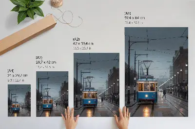 Kunstdruck auf Leinwand blaue Straßenbahn an einem regnerischen Tag im Stadtleben
