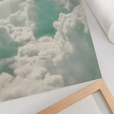 Wandposter Wolken am blauen Himmel als Symbol für Frieden und Harmonie