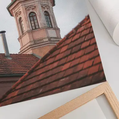 Poster rustikaler Turm mit Ziegeldach unter blauem Himmel