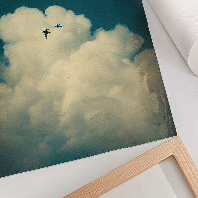 Poster Weiße Wolken, türkisfarbener Himmel, zwei Vögel, Weltraum