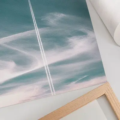 Poster mit Motiv Blauer Himmel, Streifen von Freiheit und Inspiration