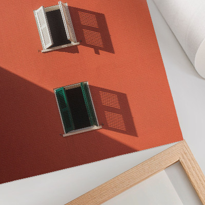 Kunstdruck leinwand Orangefarbene Wand, drei Fenster, grüne Jalousien