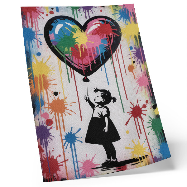Poster Schwarz-weiße Figur mit einem bunten Graffiti-Herz