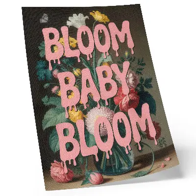 Wandposter Blumenmotiv mit rosa Schriftzug für positive Energie