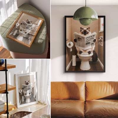 Wandposter Katze vor beiger Zeitungswand – Humor und Wärme