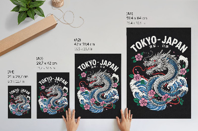 Wandposter Ein Drache inmitten von Blumen und Wellen, eine dynamische Komposition