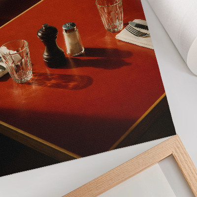 Kunstdruck leinwand Ein Tisch in einem Restaurant mit Gewürzen und Gläsern