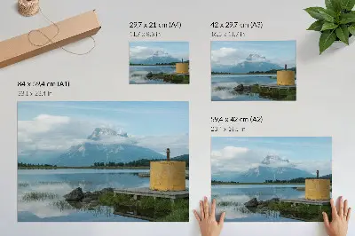 Kunstdruck Poster mit Motiv Berge, See, Wolken und Brücke
