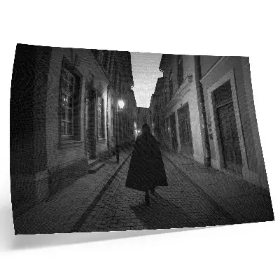 Poster dunkle Straße mit geheimnisvoller Gestalt und nostalgischer Atmosphäre