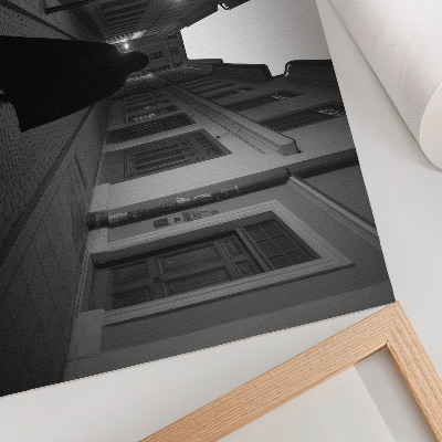 Poster Dunkle Straße, geheimnisvolle Gestalt, nostalgische Atmosphäre