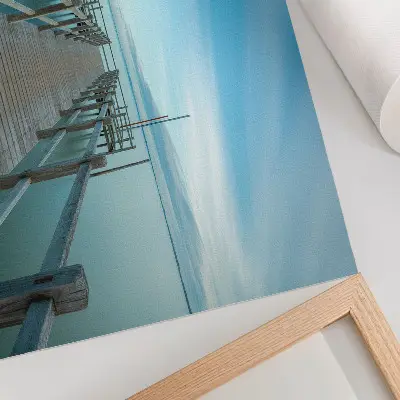 Kunstdruck Brücke über den See in Blau für Frieden und Einfachheit
