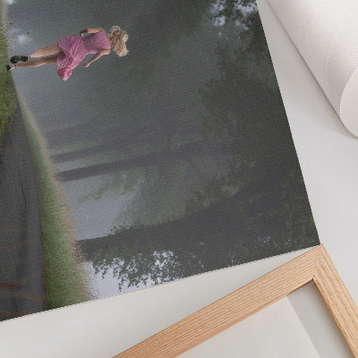Poster Laufende Figur, Gasse, Nebel, Bäume, Grün