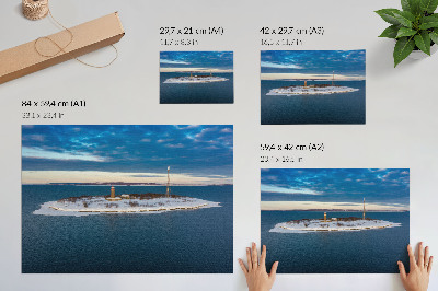 Kunstdruck poster Winterinsel mit Leuchtturm und blauem Meer