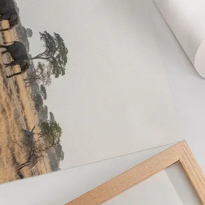 Kunstdruck Elefanten in der afrikanischen Savanne zwischen den Bäumen