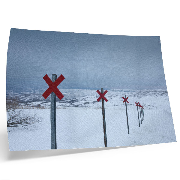 Kunstdruck poster Weiße Hügel, rote Zeichen, Stille im Weltraum
