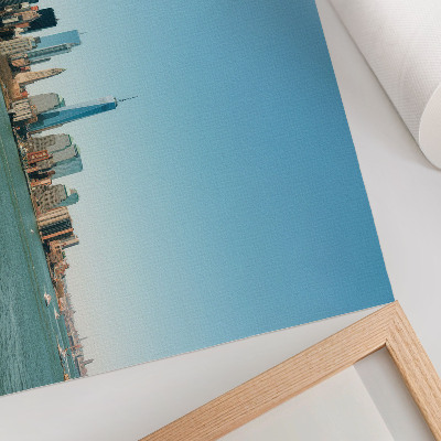 Kunstdruck poster Moderne Wolkenkratzer, blauer Himmel, viel Wasser