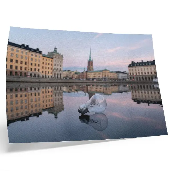 Kunstdruck Spiegelungen von Gebäuden in Pastelltönen als hochwertiges Poster