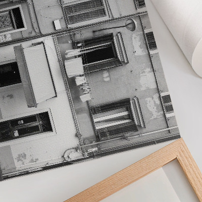 Kunstdruck poster Die Fassade des Mietshauses, der Kontrast von Schwarz und Weiß, Minimalismus