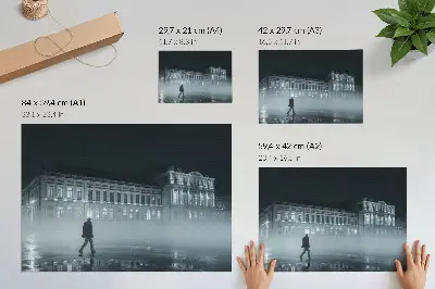 Kunstdruck Nachtnebel in der Stadt bei einem monumentalen Gebäude