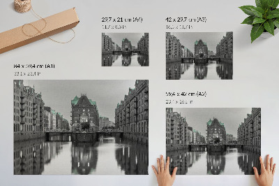 Poster kunstdruck Kanal mit Industriegebäuden, Spiegelungen im Wasser